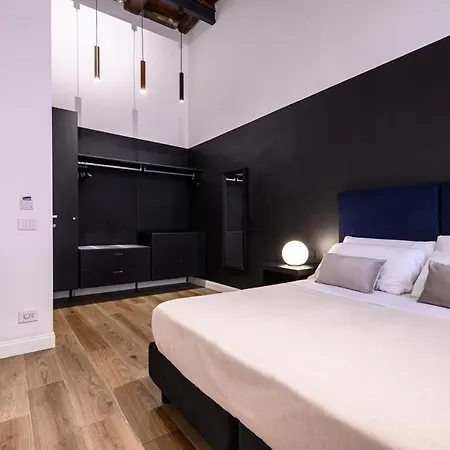 Interno Barocco 4* ナポリ